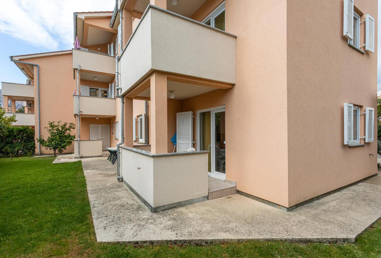 Apartments Crnekovic IV Башка Екстер'єр фото