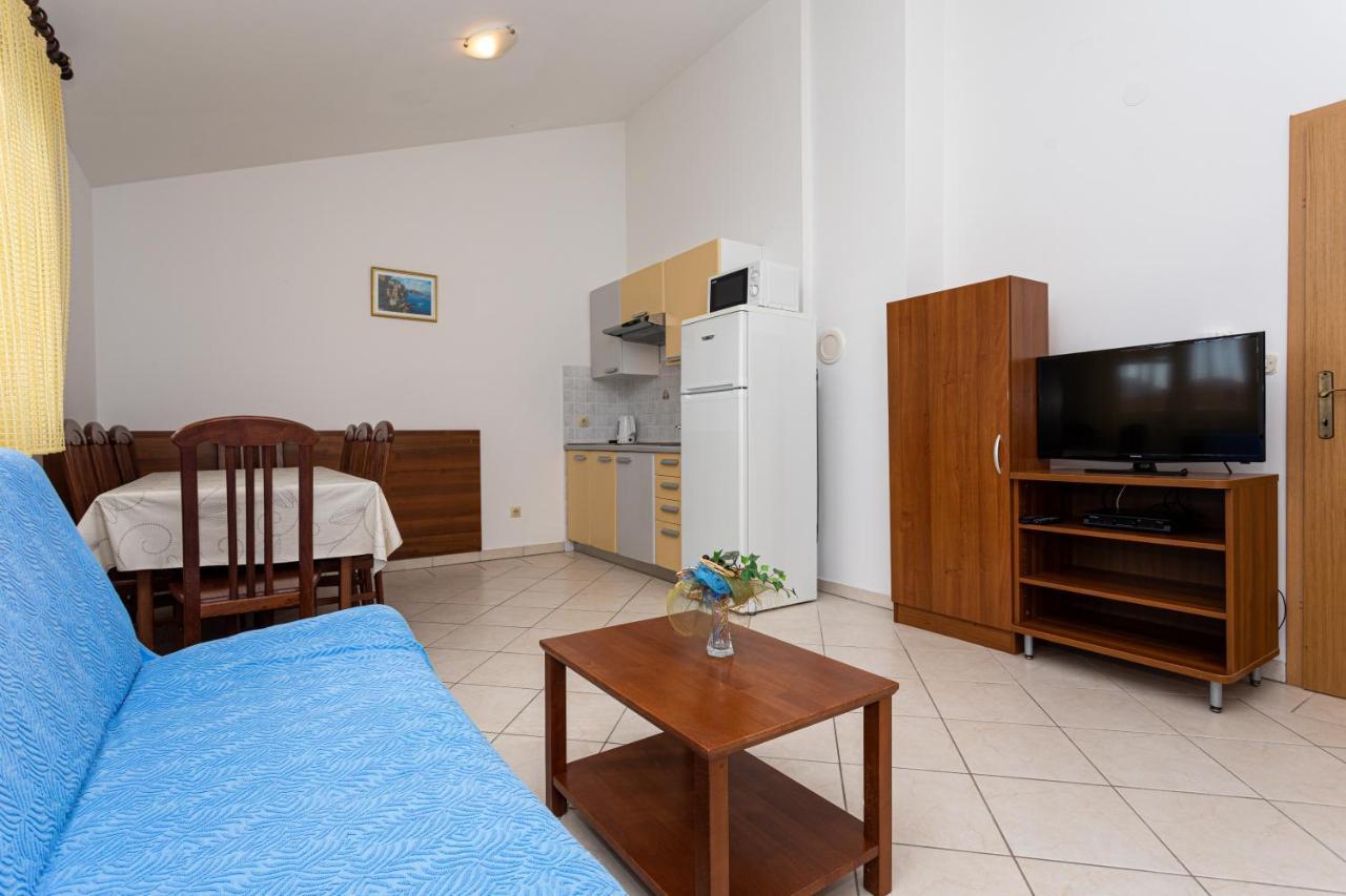 Apartments Crnekovic IV Башка Екстер'єр фото